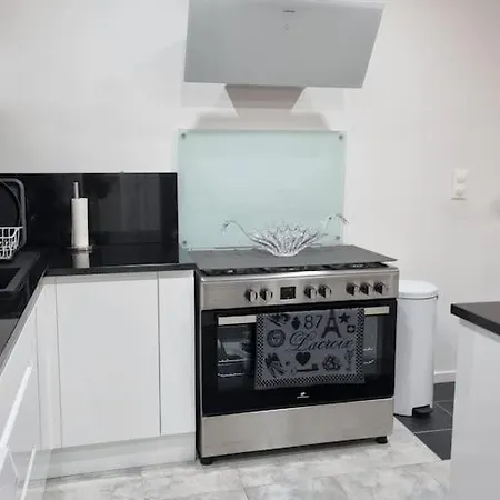 Prázdninový dům Moderne, Confort Avec Exterieur Givenchy-en-Gohelle